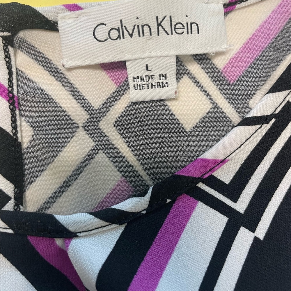 Calvin Klein Black And Pink Patterned Blouse - image 1